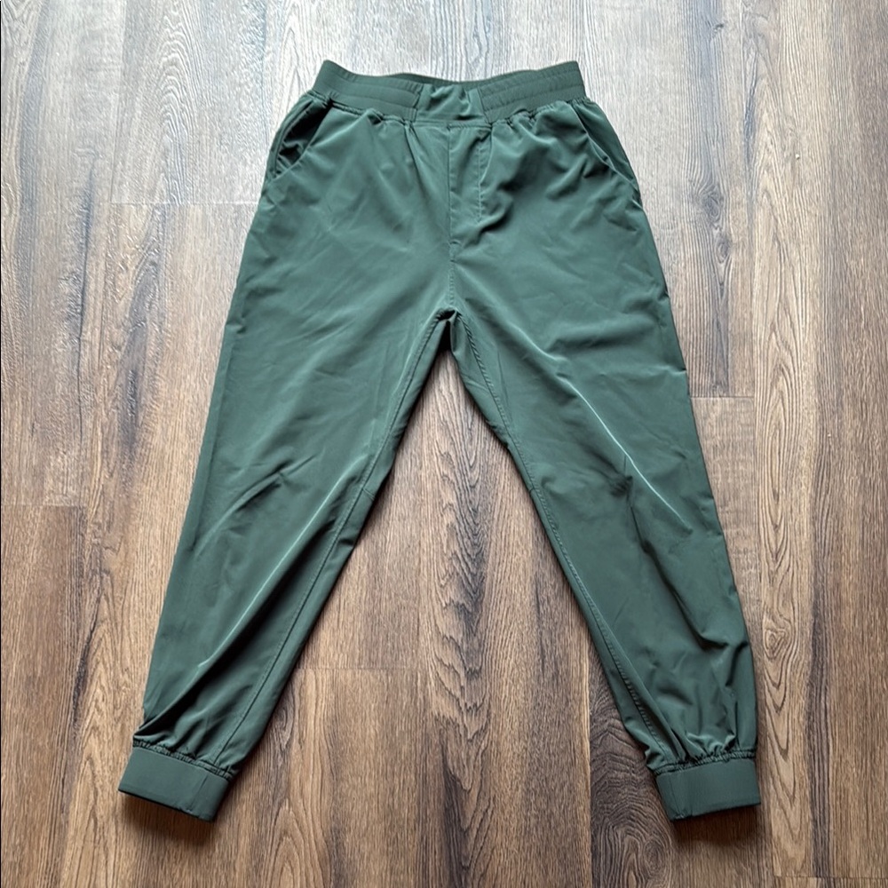 Bamboo Ave Men’s Forest Green Joggers